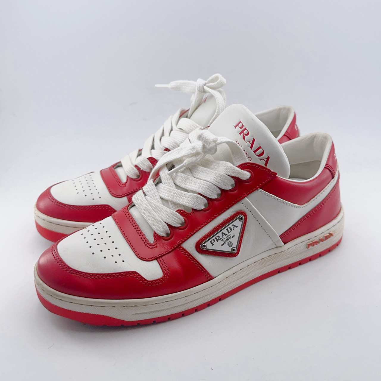 95新 Prada/普拉达 37码/98新/Prada/普拉达/红白侧标小板鞋