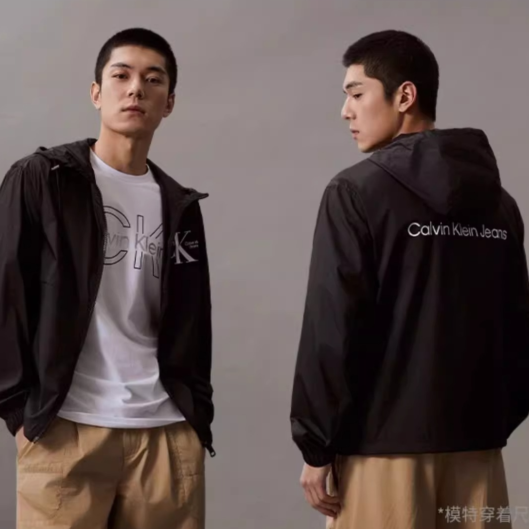 CK Jeans春秋男士户外休闲运动字母印花宽松连帽外套J325576