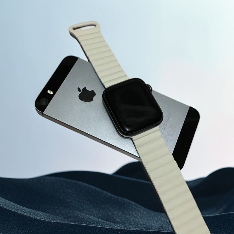 95新 Apple/苹果 95新SE 原装屏SE/watch 备用