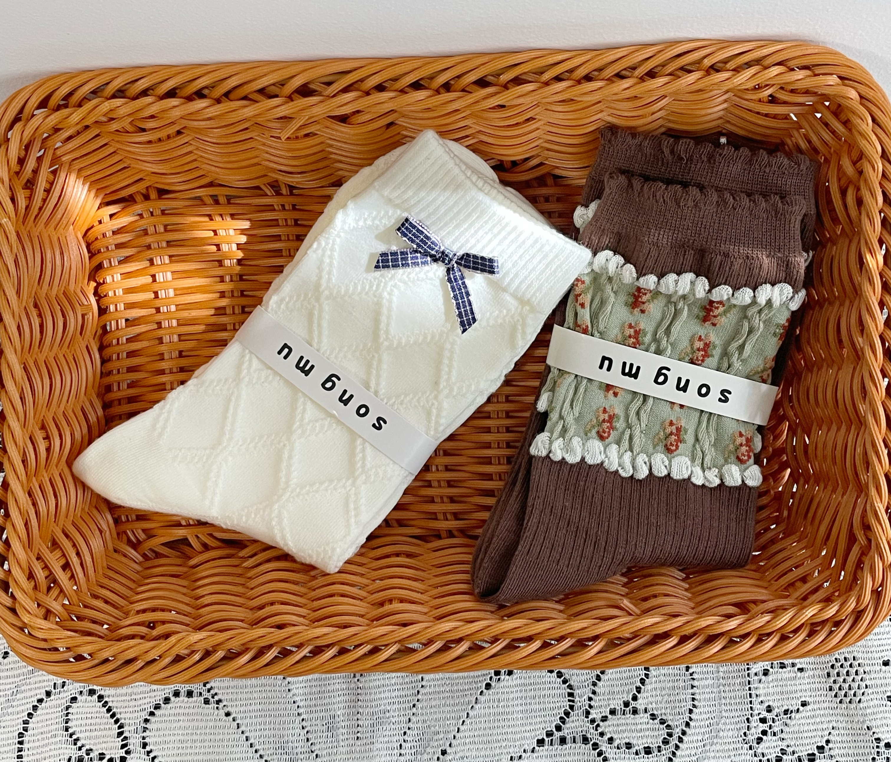 【不拆随机发】百搭中长筒袜子