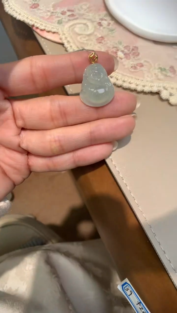 【闪购商品】翡翠颈饰18K金镶嵌佛