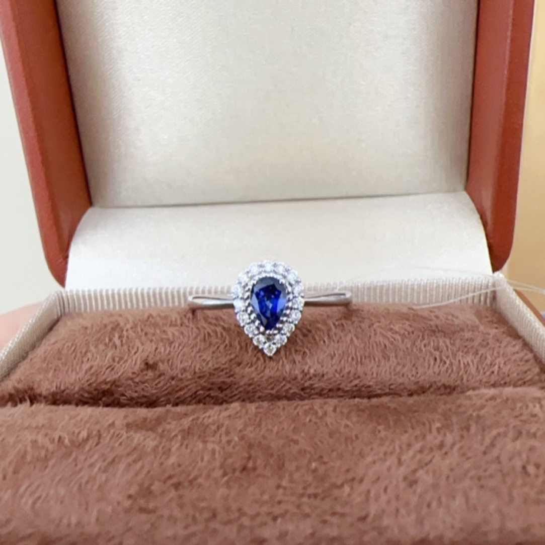 18k金镶嵌蓝宝石戒指 主石36分 钻石16分