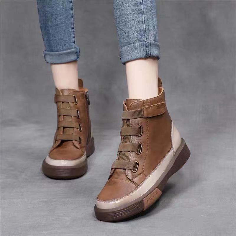 2024春季新款英伦风平底短筒马丁靴