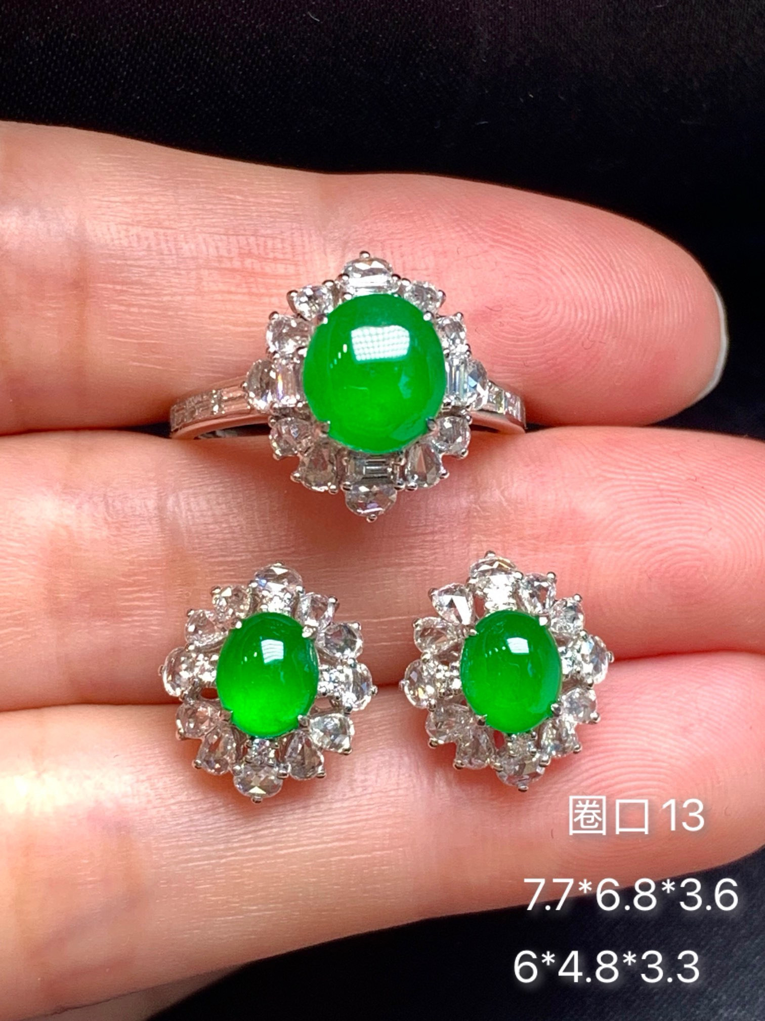 滿綠蛋面套裝 戒指+耳釘 顏色陽 品質一流 鑲嵌精緻