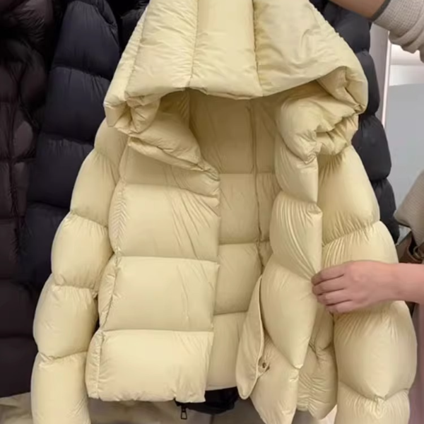 独特超好看奶黄色短款棉服女冬季2024年新款韩系小个子面包服外套