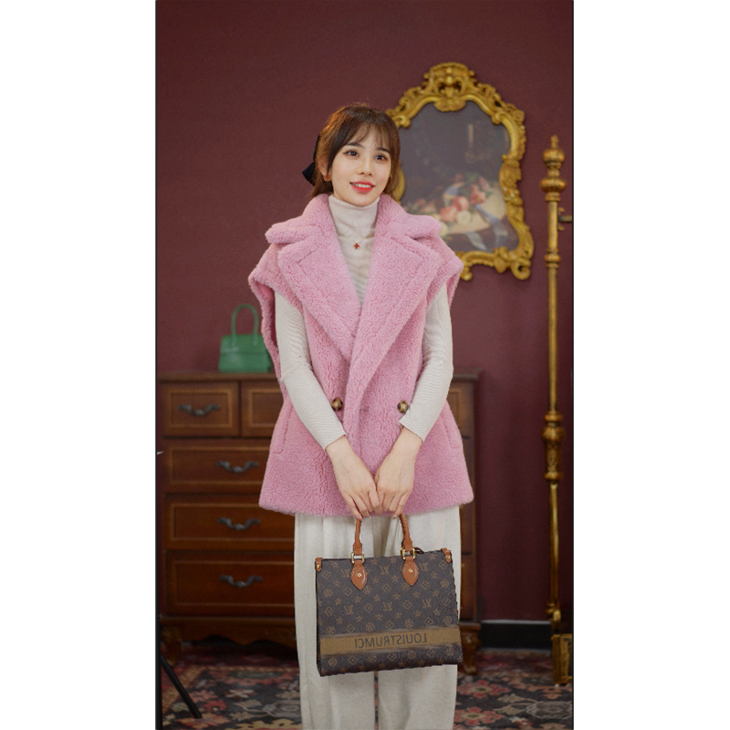 2023新款M家泰迪熊女士秋冬背心颗粒剪毛羊毛外套时尚百搭马甲