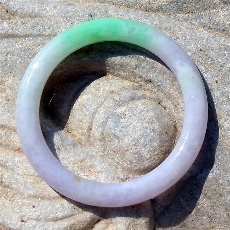 绿一岸9808民国天然A货缅甸老坑正阳绿春带彩翡翠圆条手镯子47