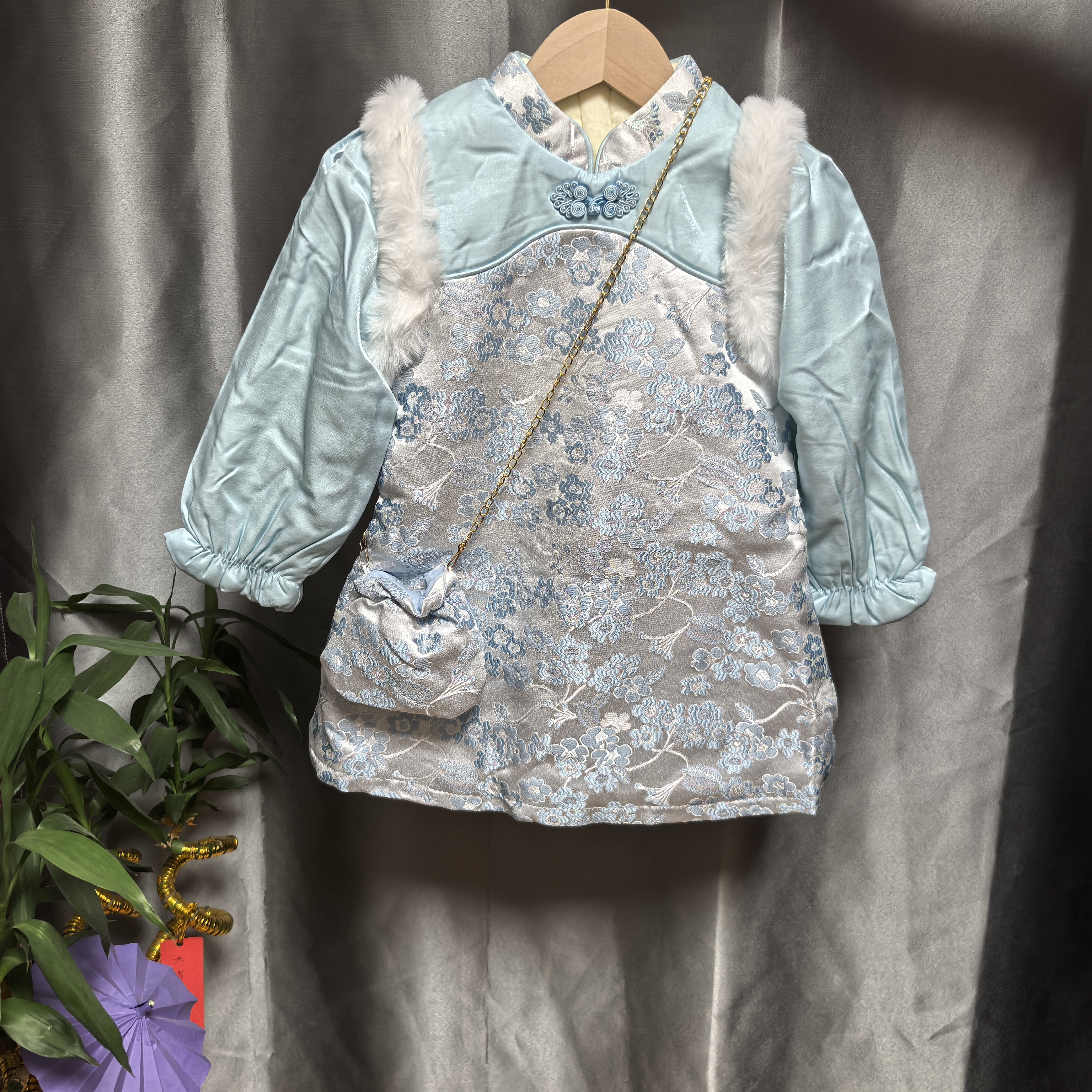 蓝色国风加绒小裙裙