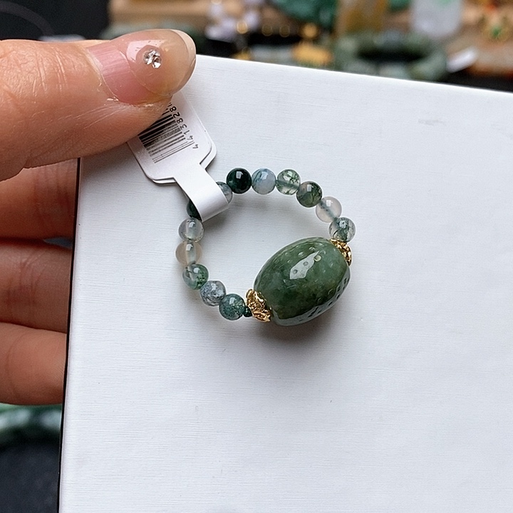 翡翠套链未镶嵌戒指191