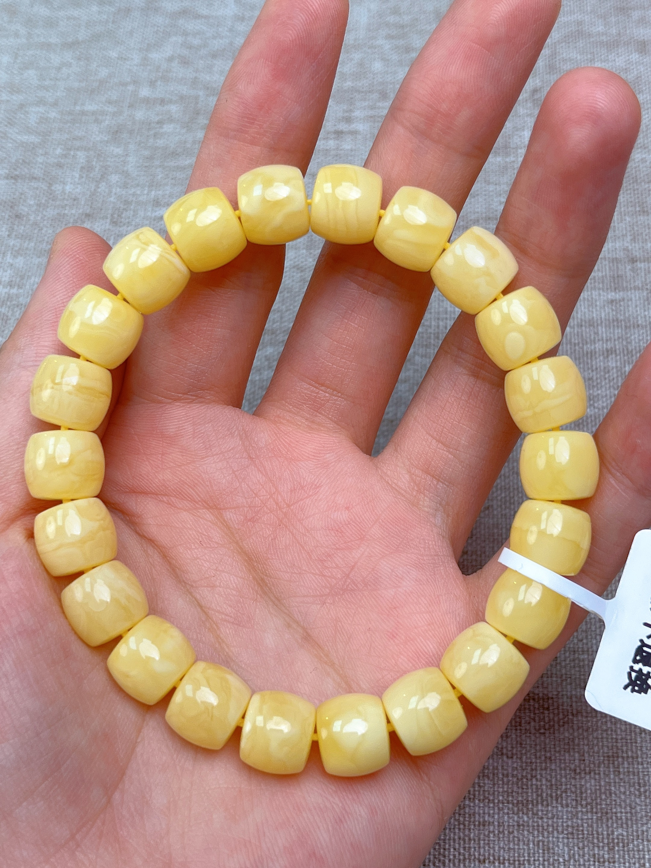 NLBHZQSC-浓蜡白花直切全品手串