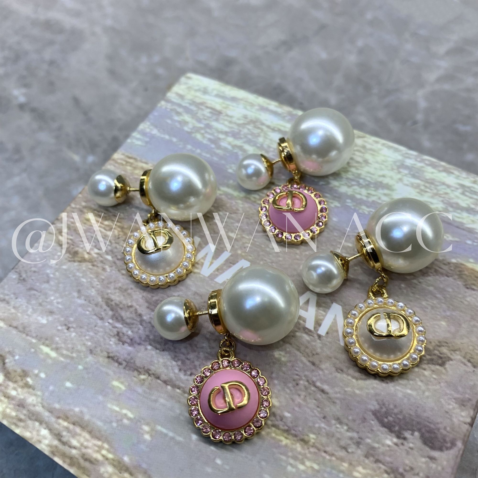 铜合金锆石耳饰 粉白双豆.两戴圆形珐琅吊坠双珠耳环01ED2206