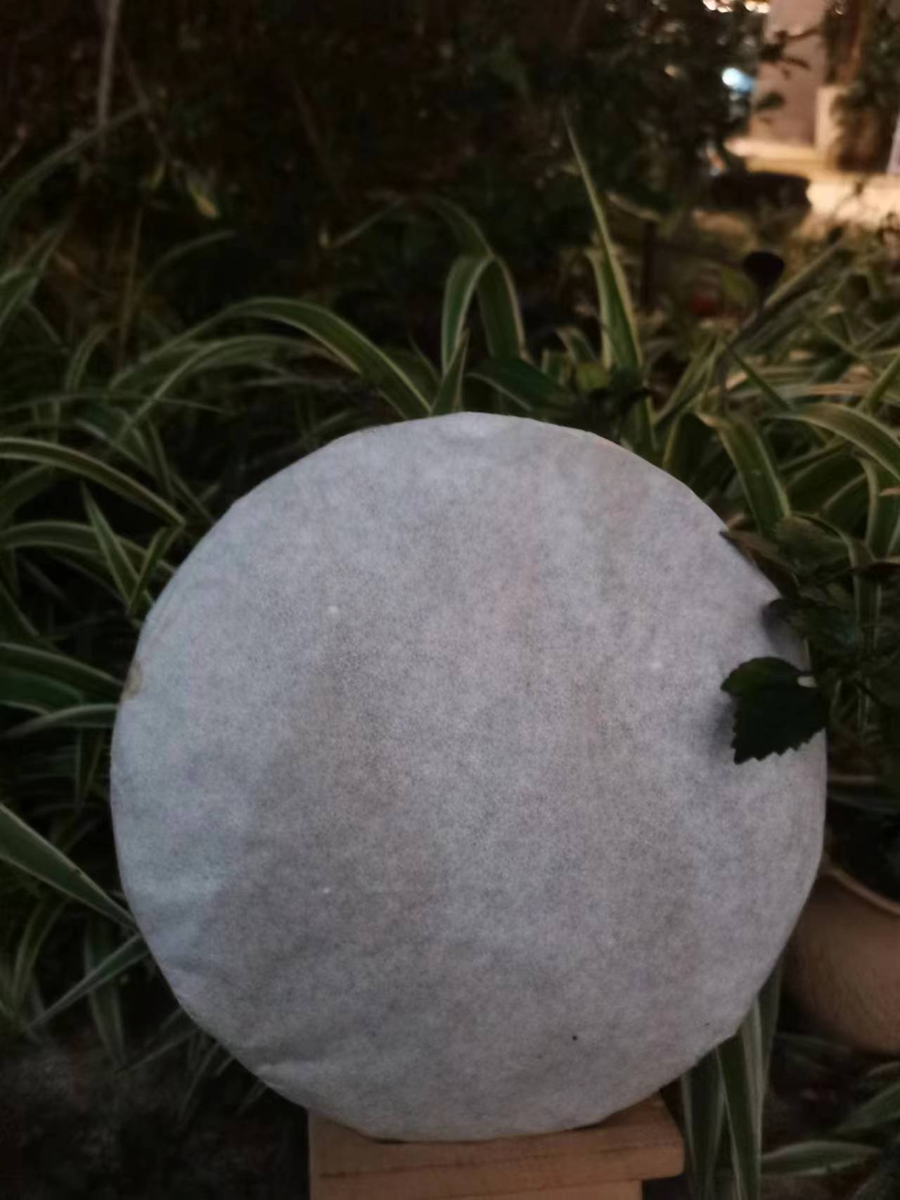 勐库春尖357g克饼茶普洱茶生茶饼茶