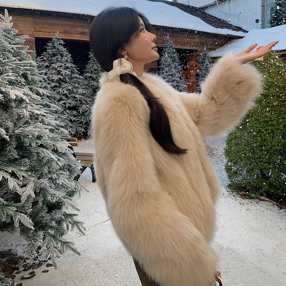 进口狐狸毛皮草外套女短款2024冬季新款SAGA级腹毛毛大衣24153