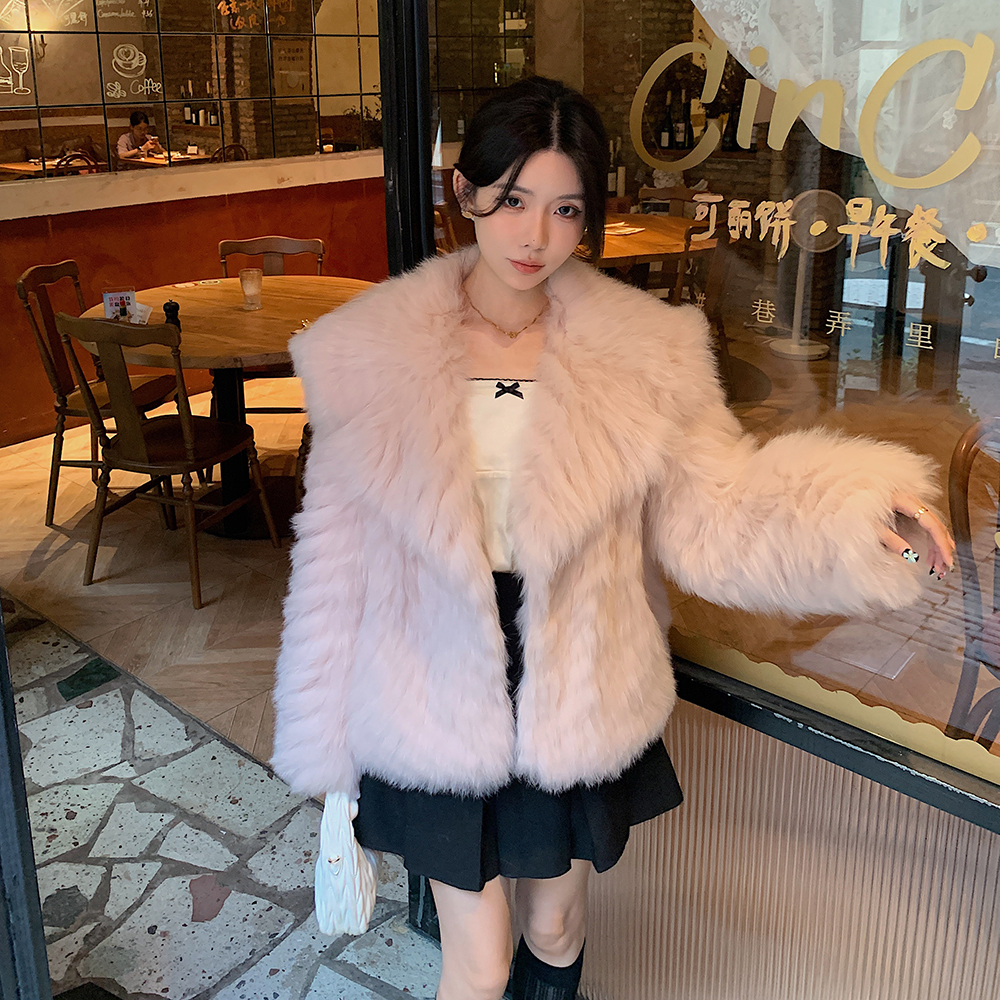 粉色狐狸毛车条皮草外套女2024冬新款海军领年轻款时尚大衣23017