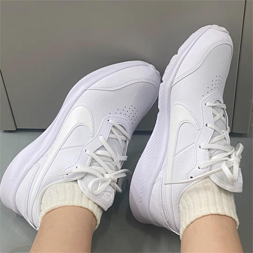 (断码清货)Nike/耐克女子 GS 舒适低帮休闲跑步鞋CN9146-101