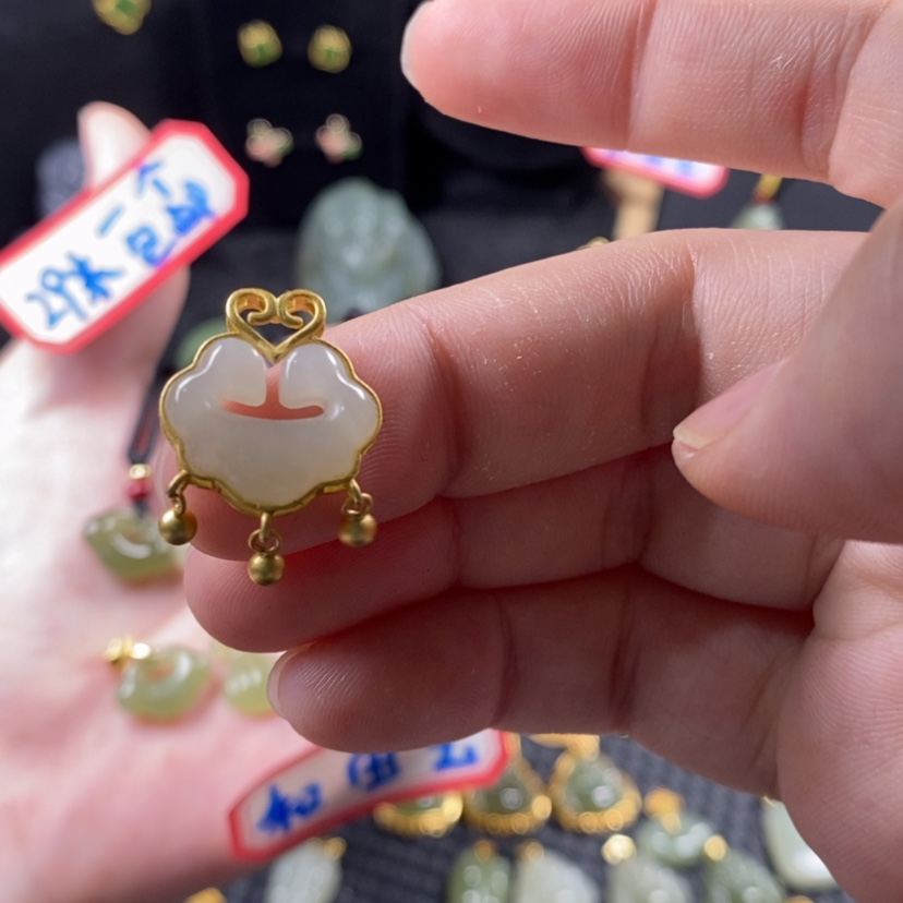 【闪购商品】和田玉颈饰银S925镶嵌