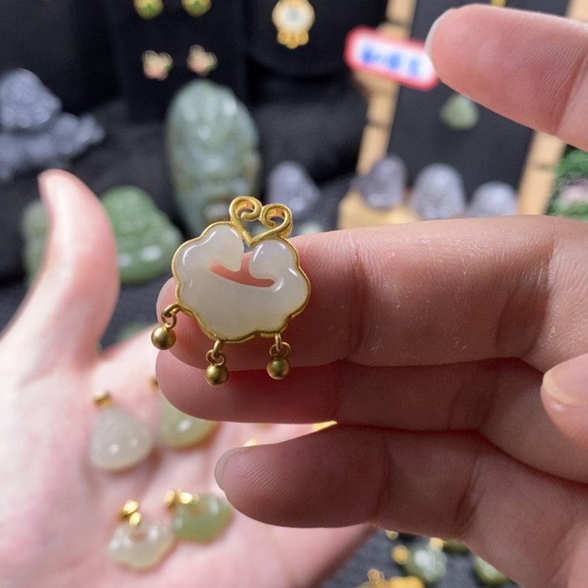 【闪购商品】和田玉颈饰银S925镶嵌