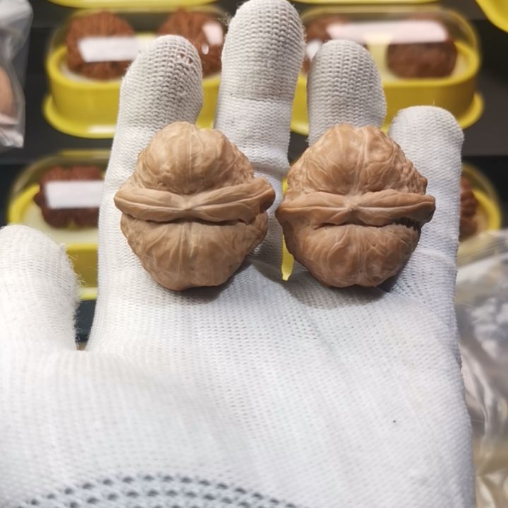 【闪购商品】文玩核桃把件