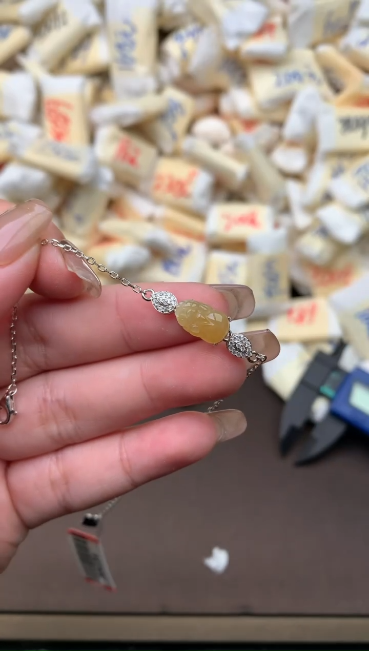 【闪购商品】翡翠手链银S925镶嵌61