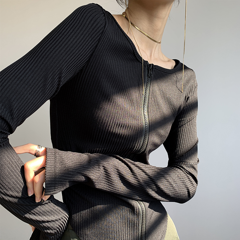 P1218Z752欧美纯色百搭修身显瘦不规则拉链坑条上衣08.06抖