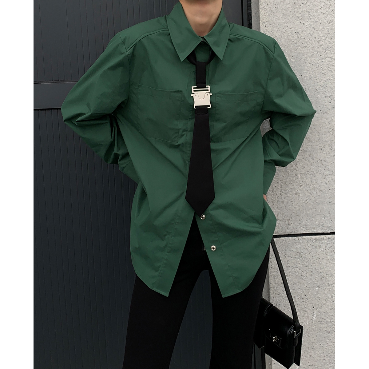 【清】P1031C2364 设计感金属领带加厚精品棉百搭衬衫女上衣