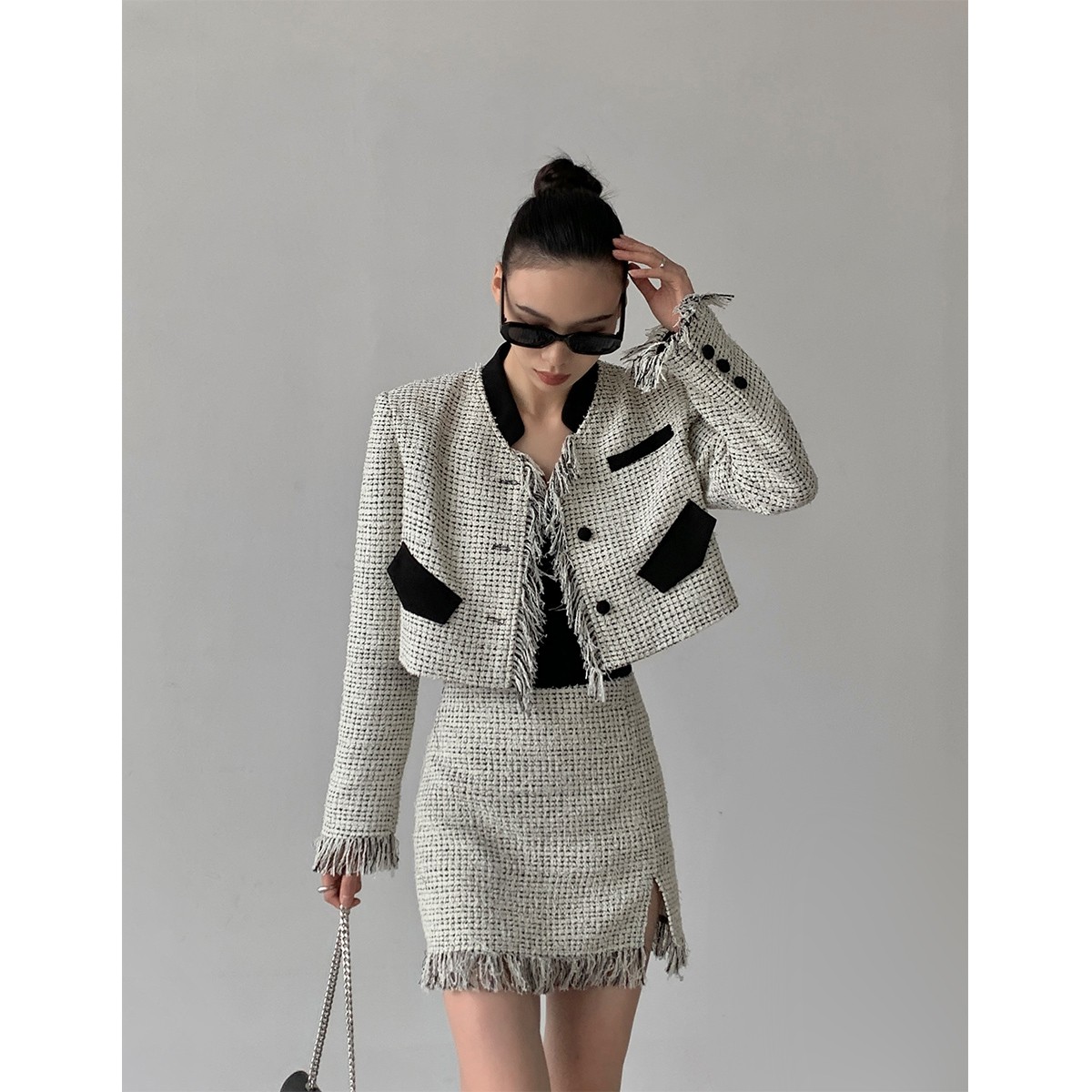 【清】P0304Y2551格子气质小香套装女短款上衣流苏高腰半身裙 