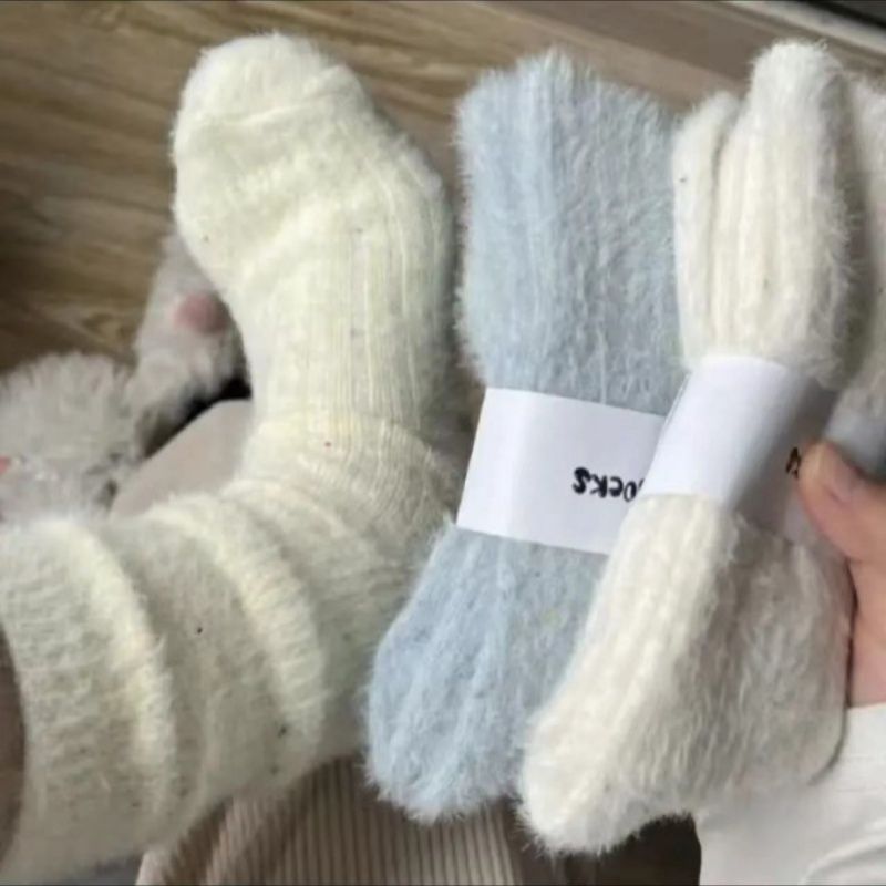 水貂绒袜子女秋冬保暖加绒加厚百搭毛茸茸ins风堆堆女袜时尚森系