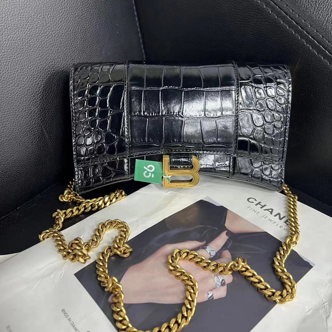 95新 Balenciaga/巴黎世家 捐金沉珠/黑金沙漏woc 包