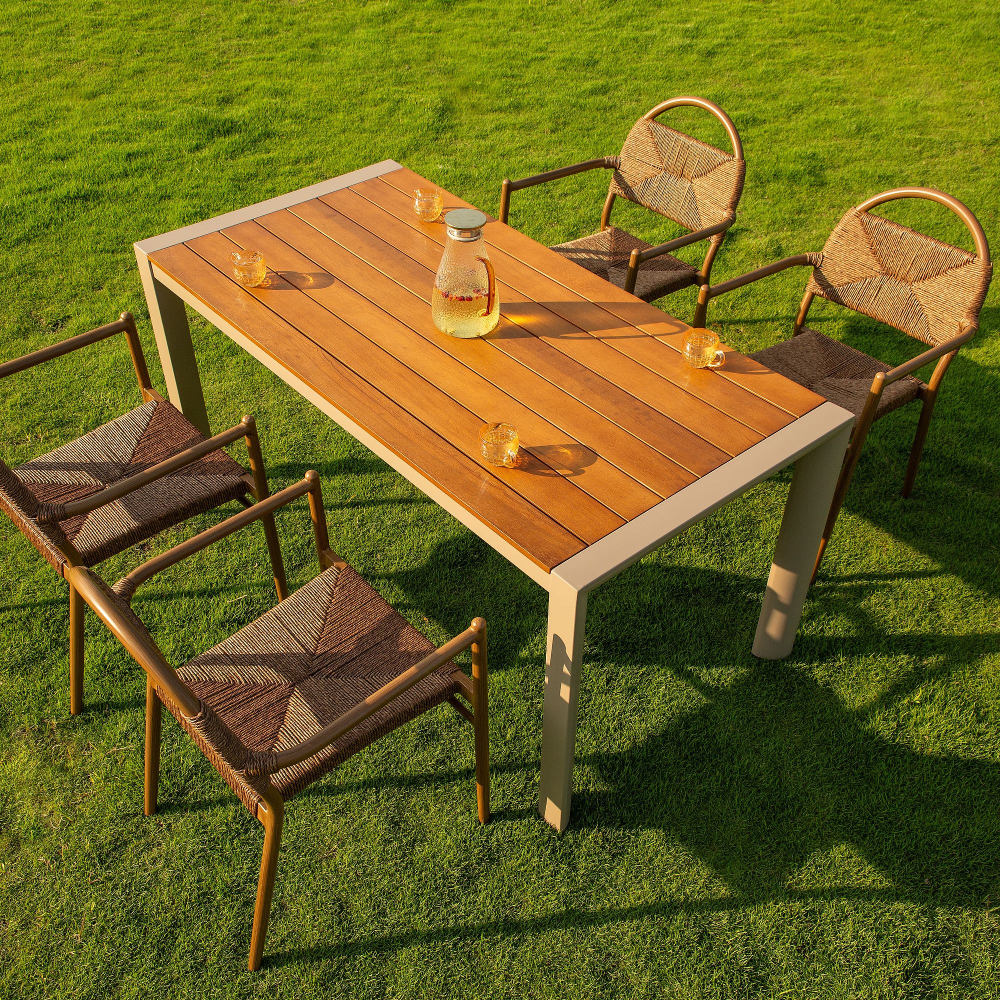 户外实木桌椅高端进口柚木大板桌庭院花园露台别墅桌椅防水防嗮