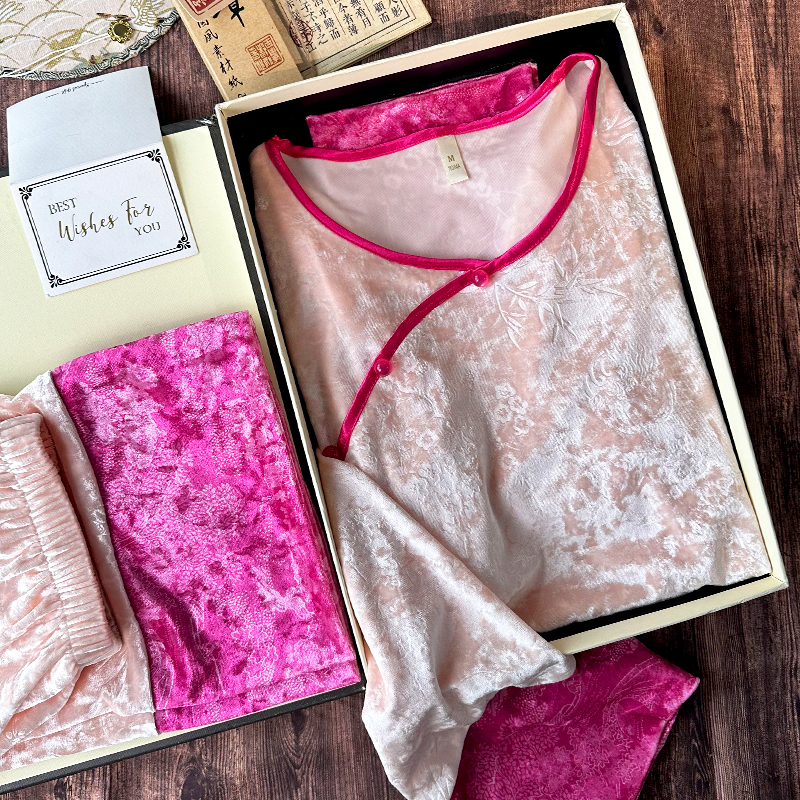 金丝绒新中式国风娘娘睡衣女春秋冬长袖家居服套装圆领宽松宫廷风