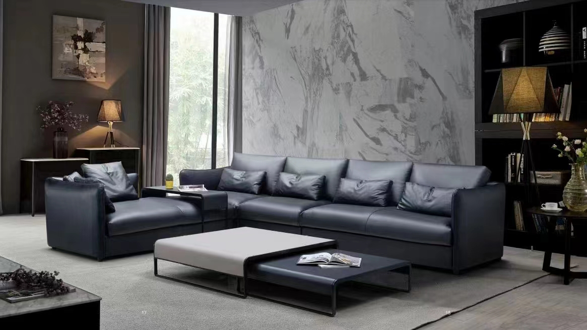 意式极简香奈儿沙发时尚高脚皮沙发简约头层牛皮家用免洗观赛搭子