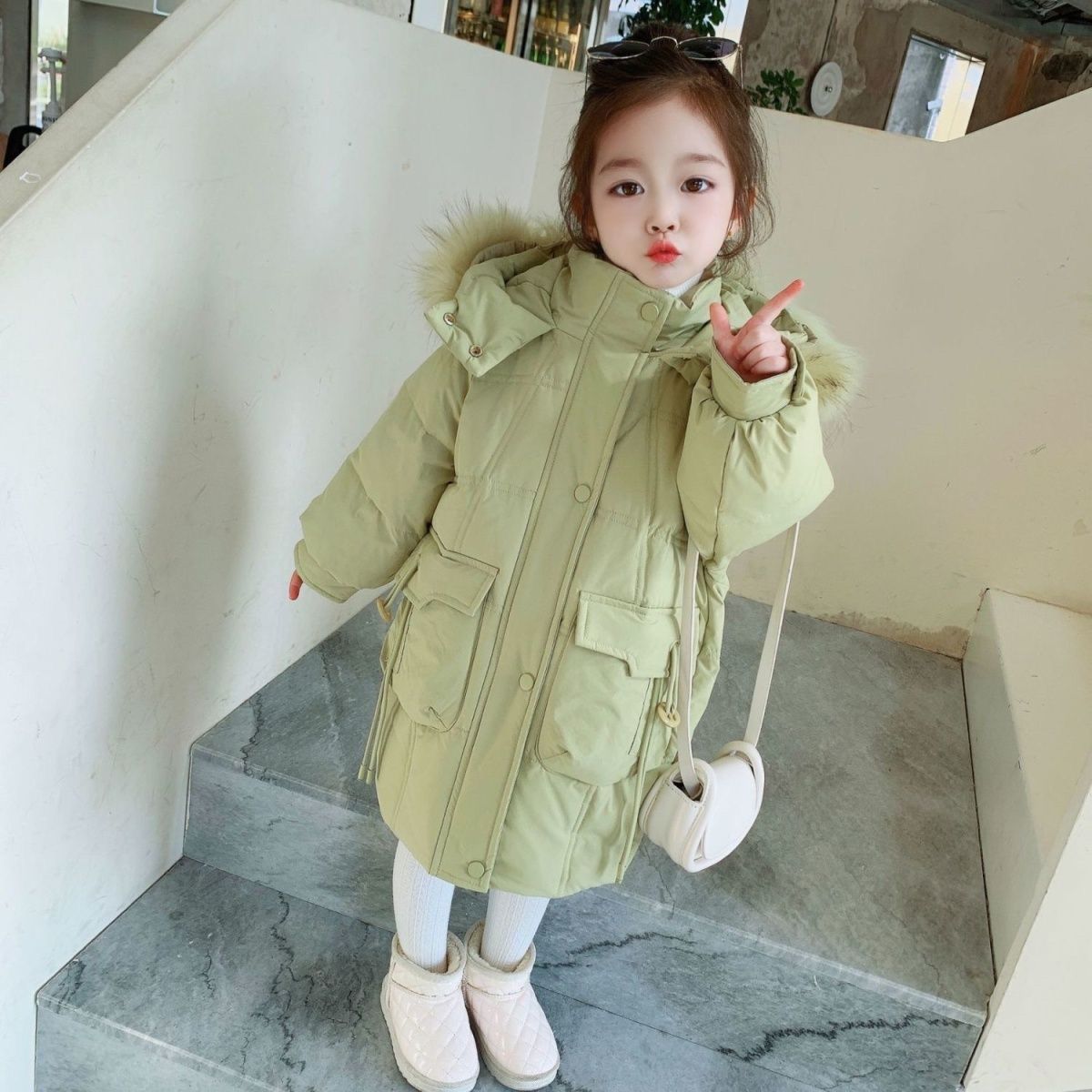 女童棉服冬装2023新款洋气儿童棉衣外套冬季加厚中长款棉袄潮连帽