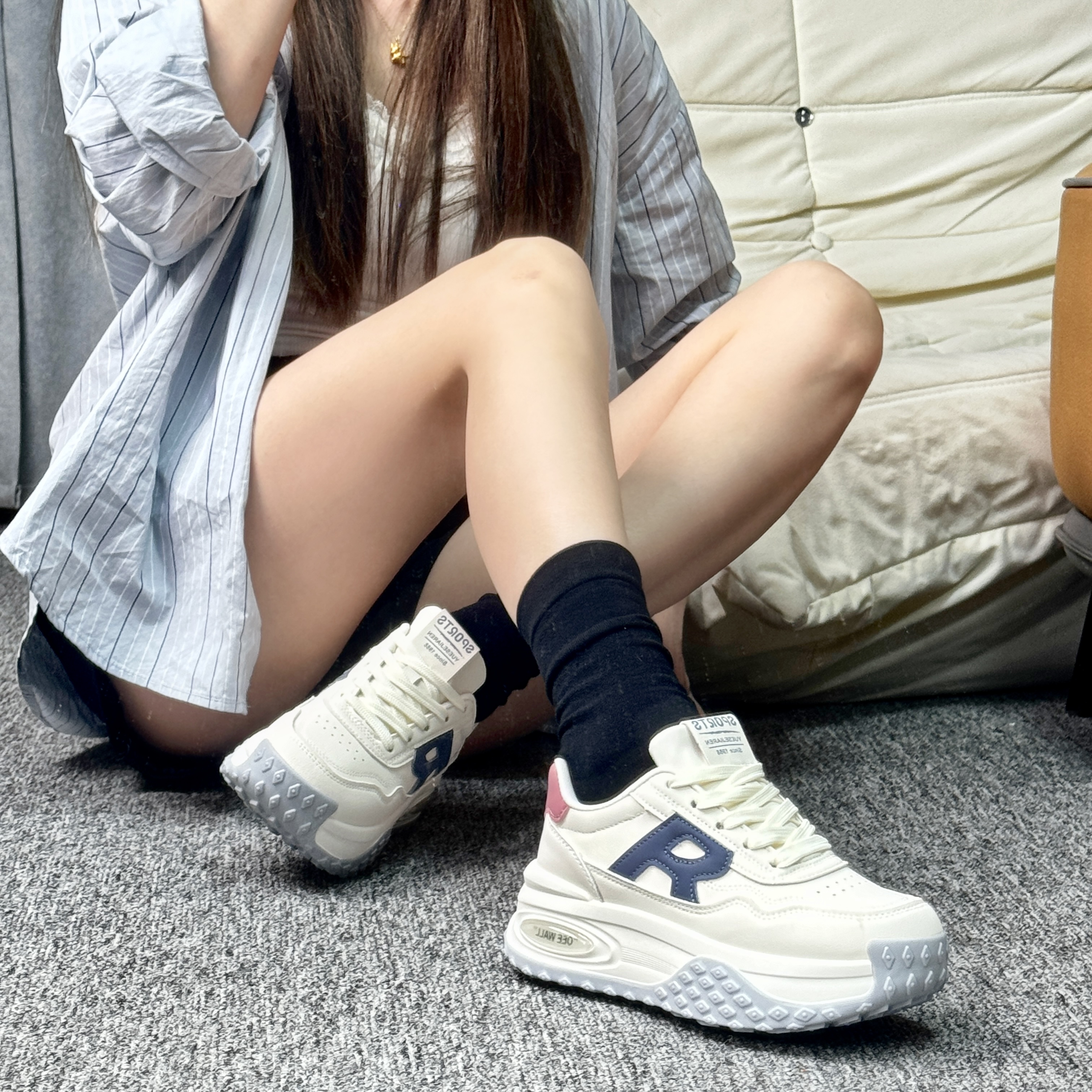 【鸿雁】2024加厚爆款运动女鞋软底厚底轻便百搭休闲鞋老爹鞋9992