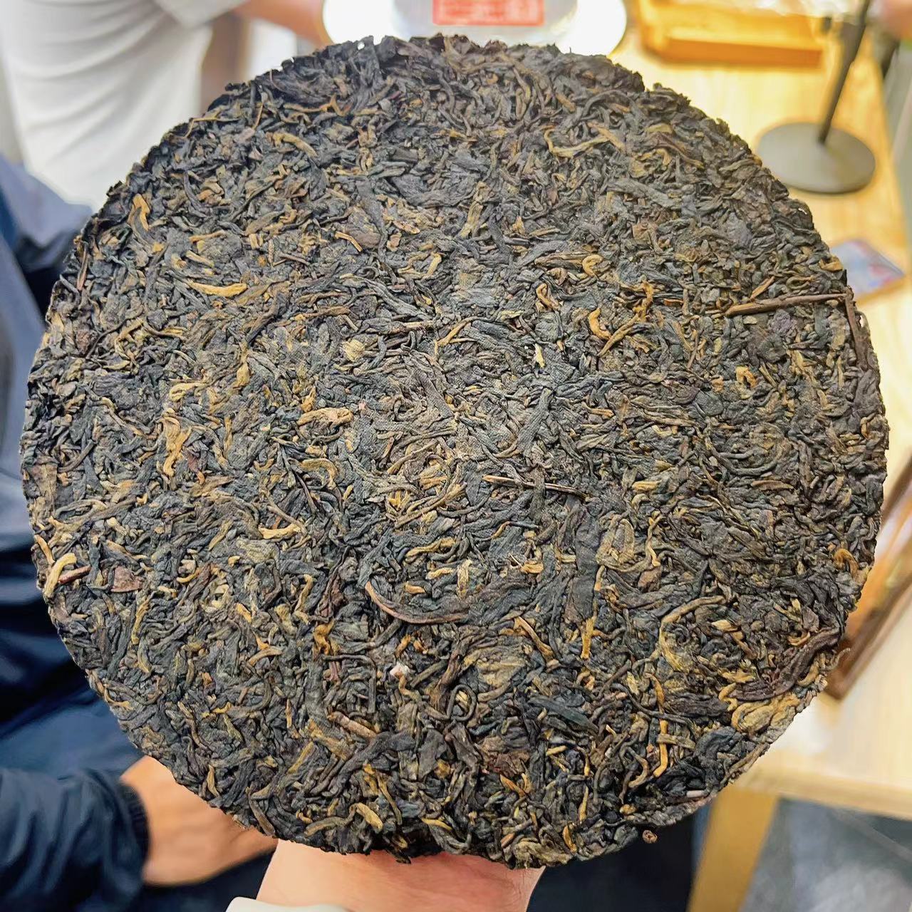 【13388-90】销台下关铁饼 普洱茶 生茶 320克 带茶样