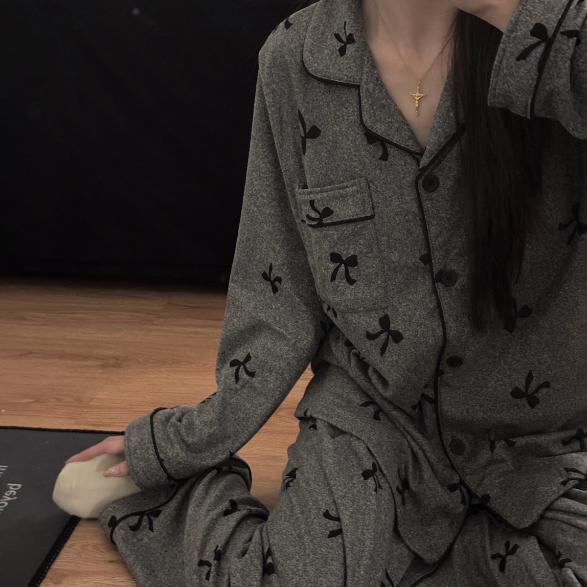 秋冬季德绒保暖睡衣女套装亲肤暖绵绵双面绒宽松大码冬天家居服厚