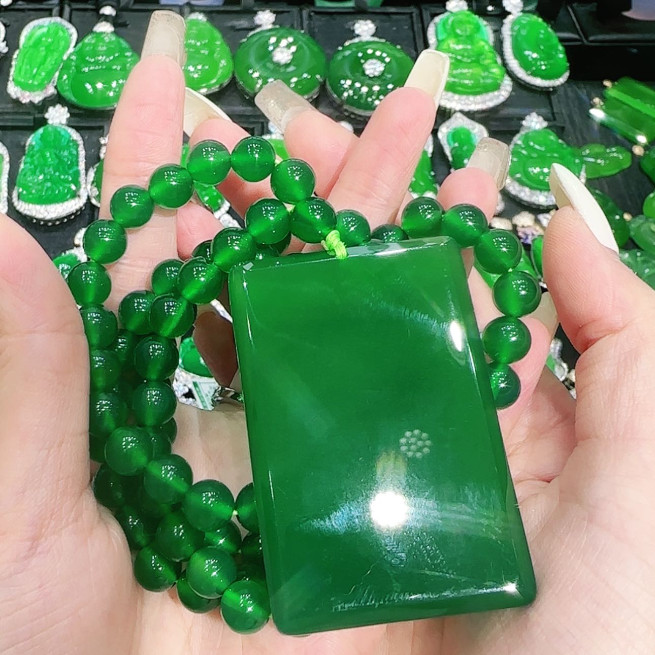 【闪购商品】玛瑙/玉髓吊坠未镶嵌小*哥