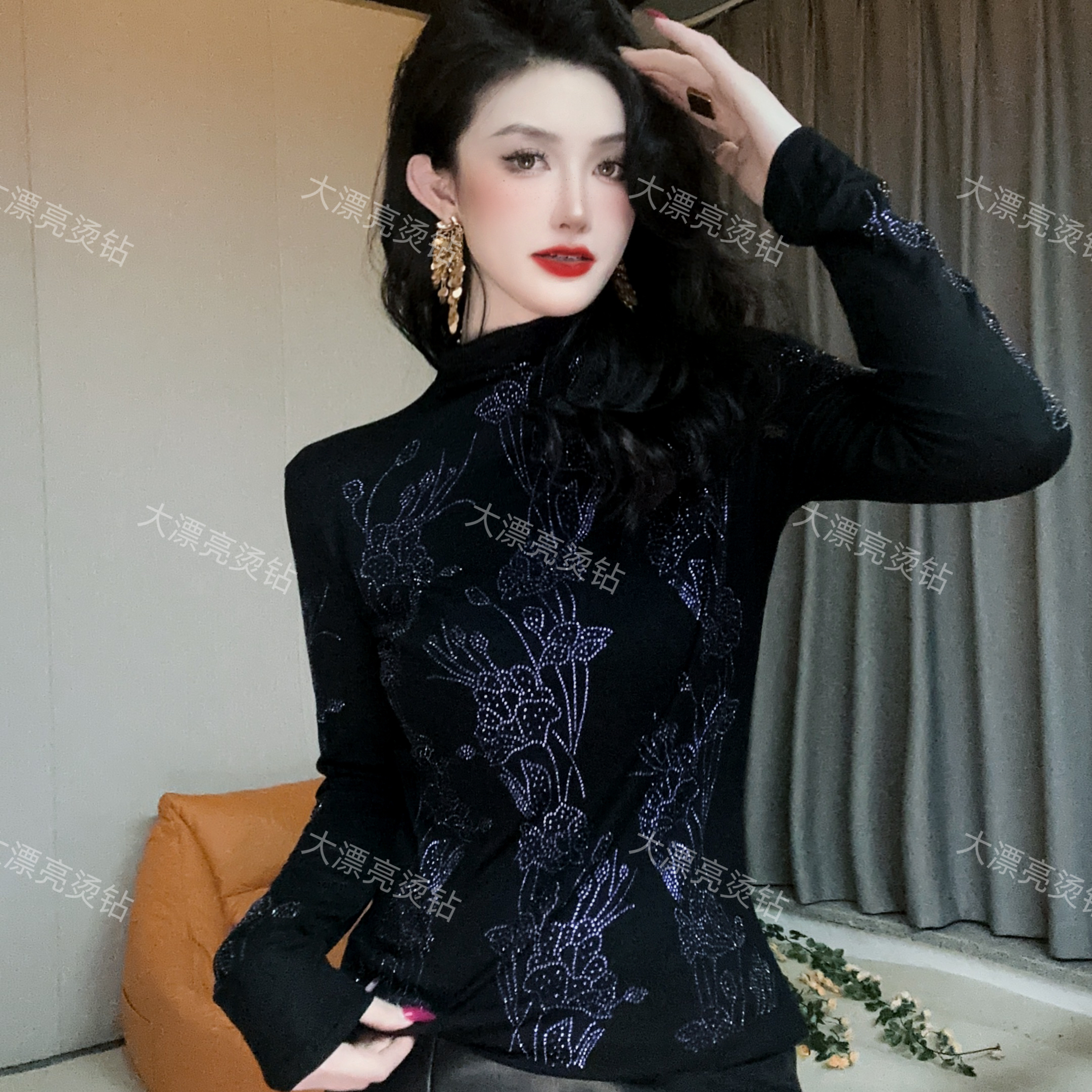 357【加绒磨毛】紫钻打底衫女装欧货重工烫钻长袖T恤上衣女