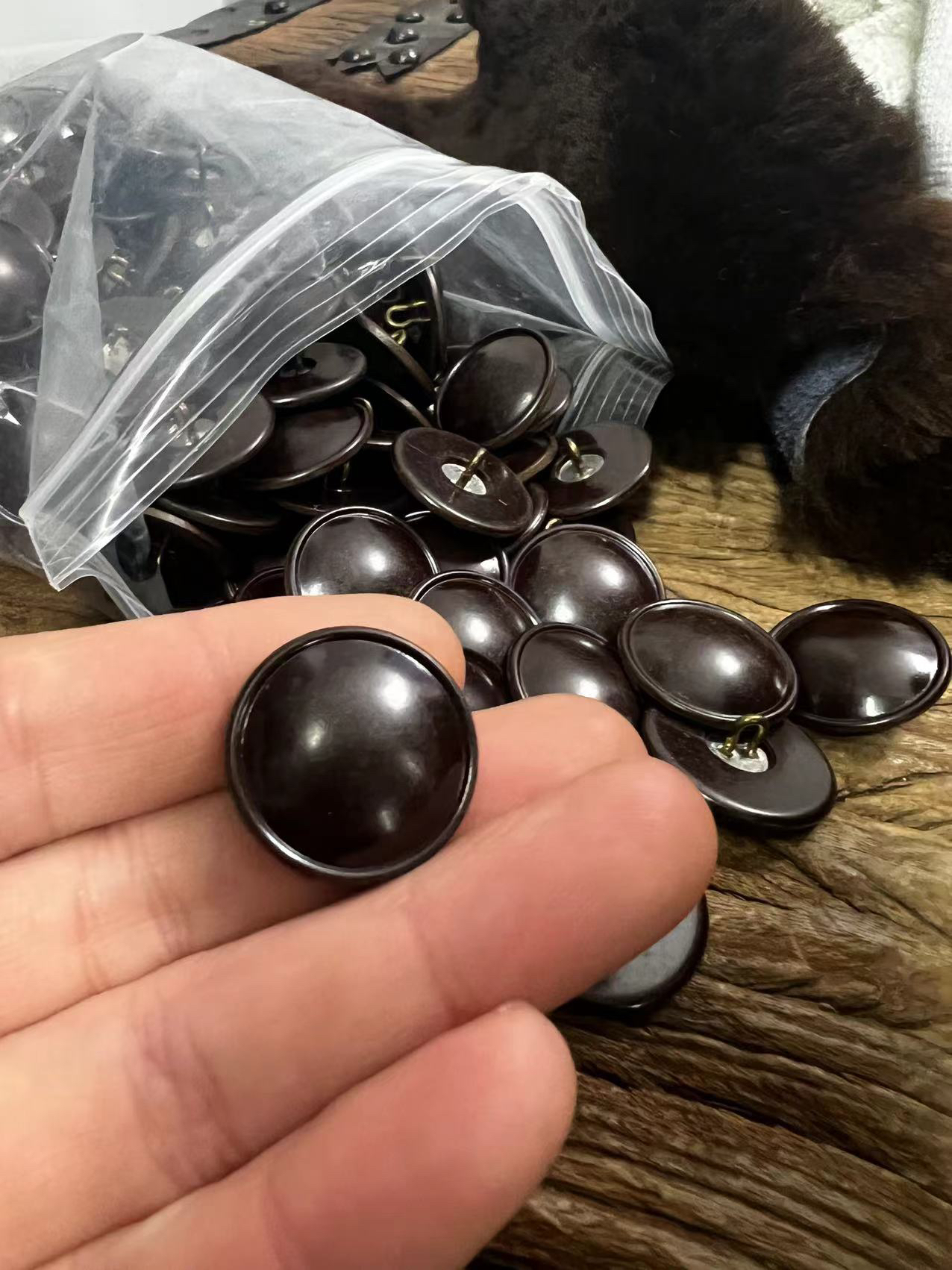 经典复古胶木扣大衣纽扣