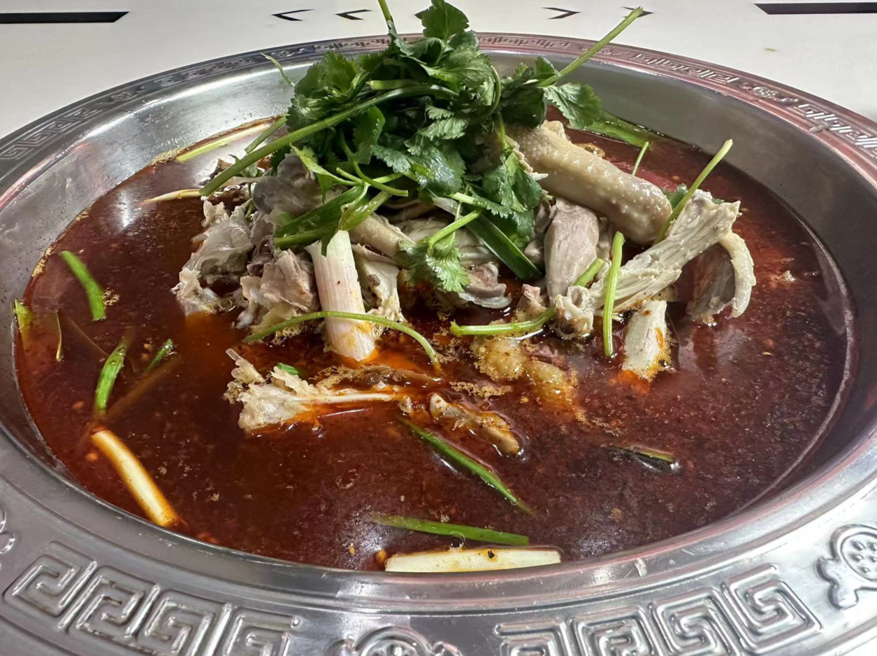 安徽特色碳锅鸡+调料套 到手即食1份