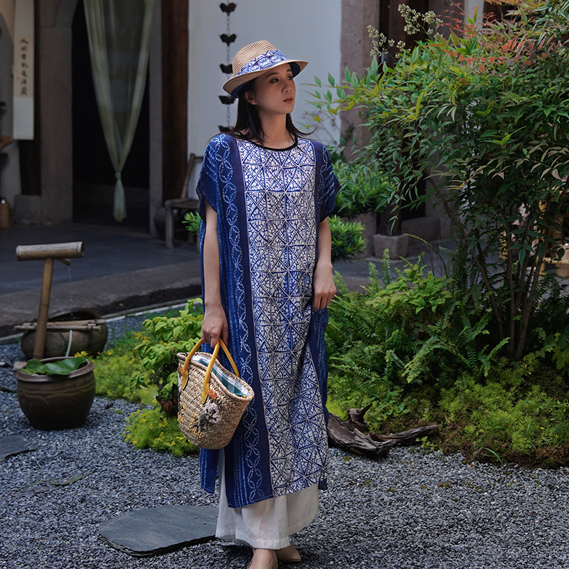 宫佩-2024秋冬新款民族风长袍套衫裙女款气质百搭高级感