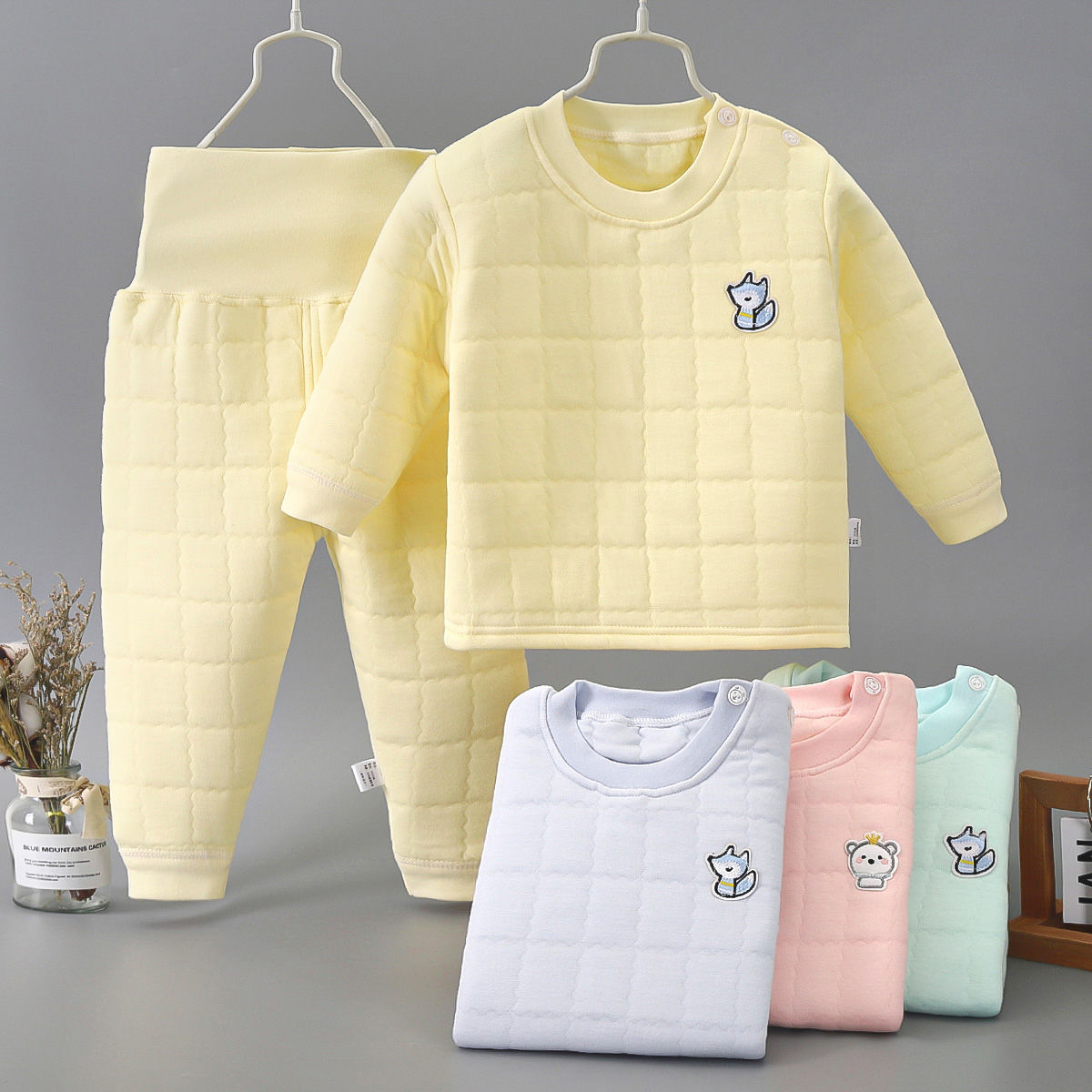 宝宝保暖衣套装护肚裤高腰男女婴儿夹棉秋衣三层内衣服秋装冬