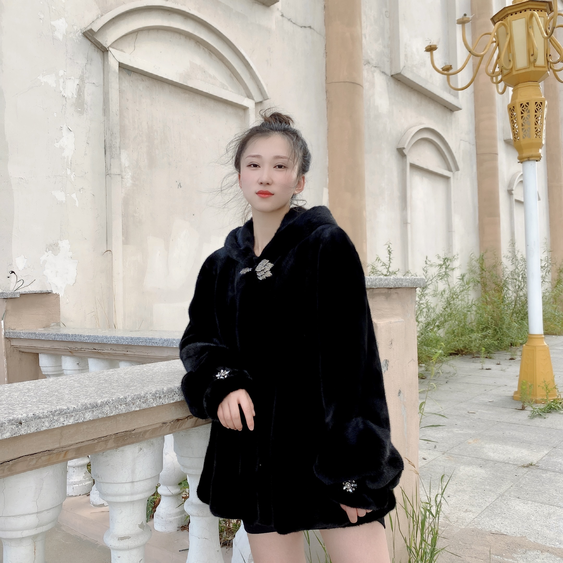 貂皮大衣宝嘉美女款 整貂十二浪款