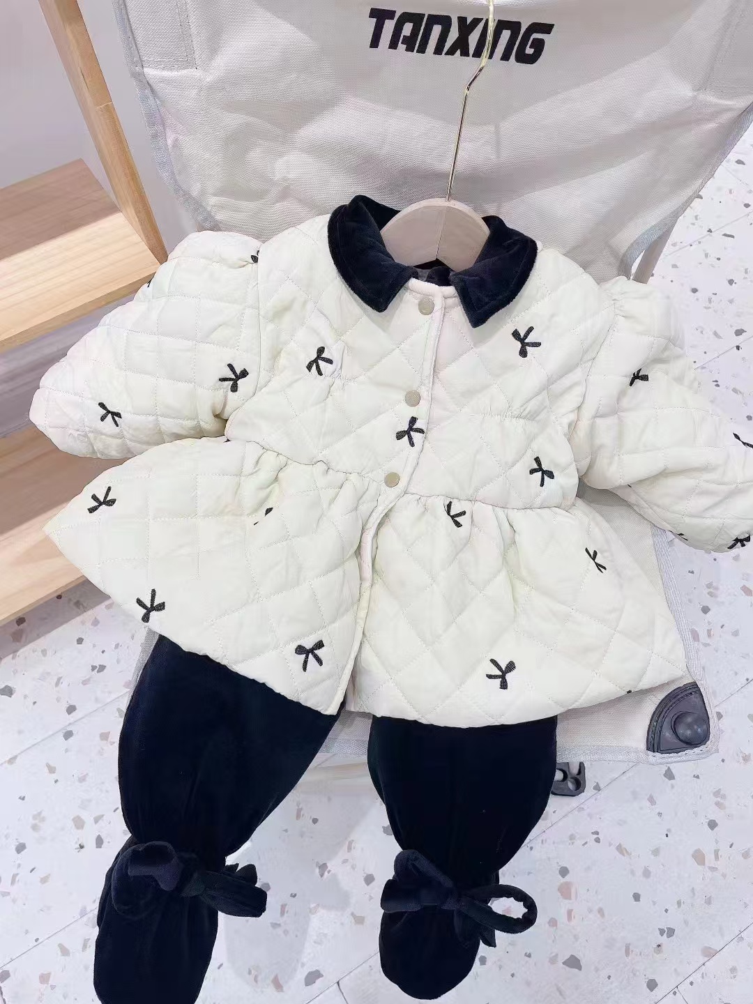 婴儿连体衣400克两件套好看好穿