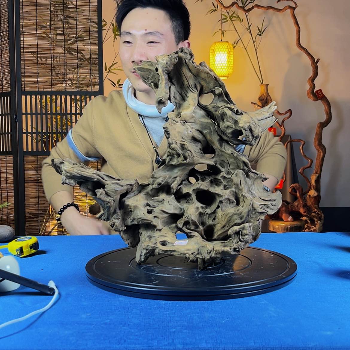 【闪购商品】03根雕军