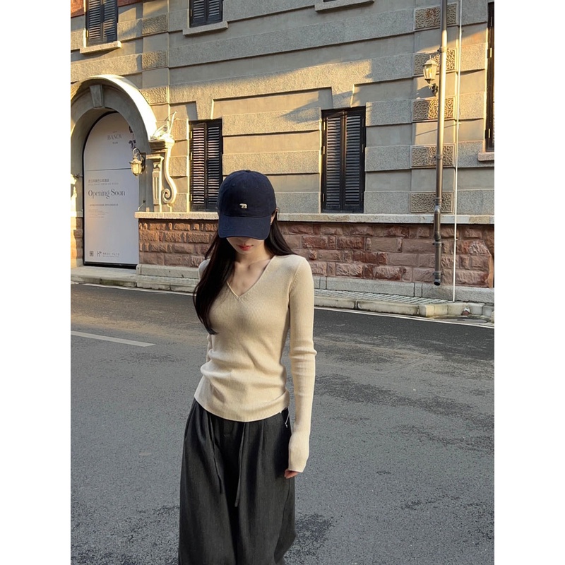 【现货】小众法式氛围感2026年秋冬百搭上衣V领时尚高级感显瘦E1-14