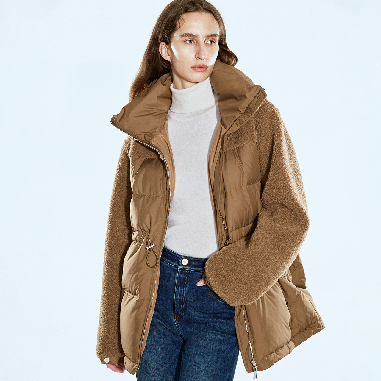 COVERINS冬季焦糖颗粒拼接轻薄鹅绒服CC34508060