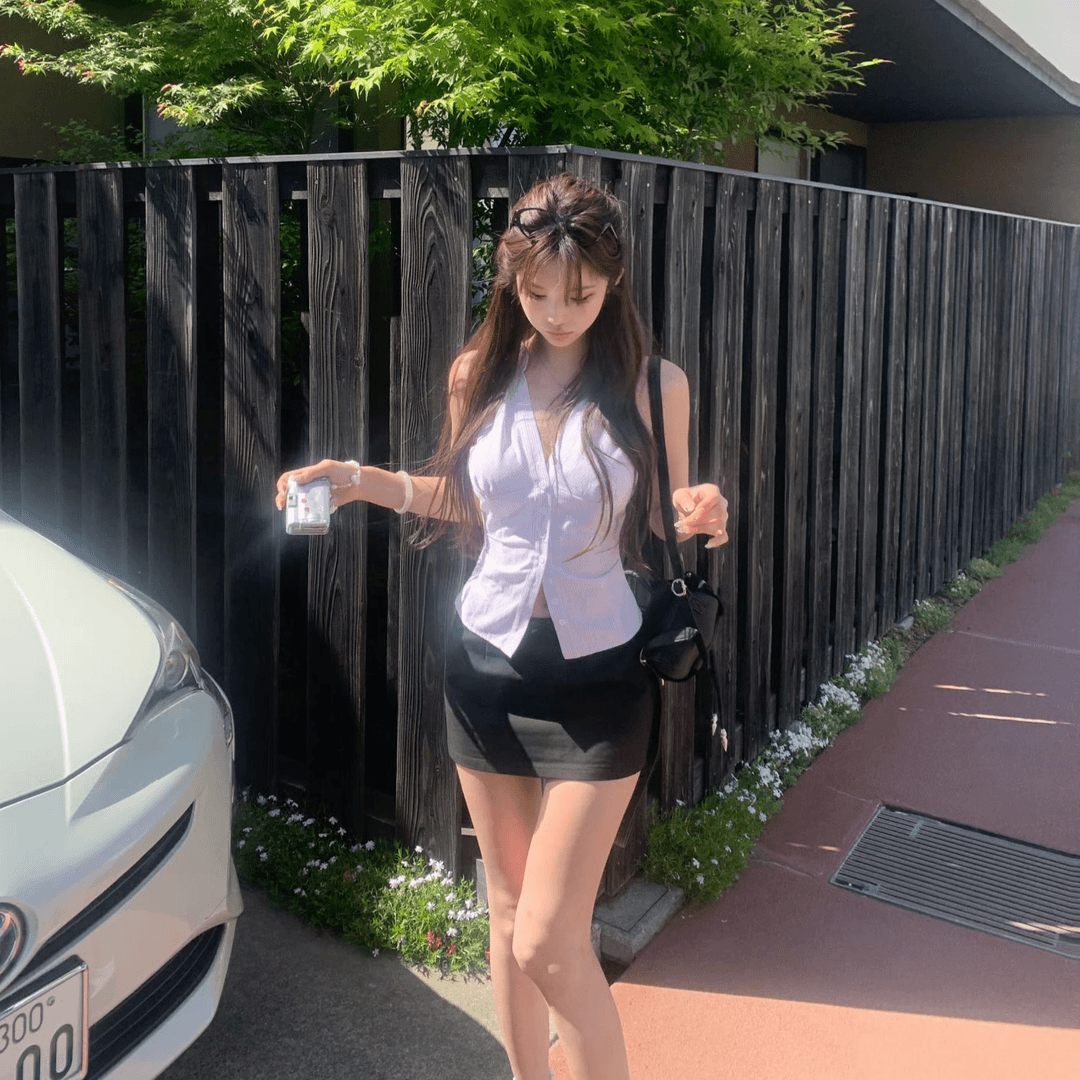 夏季新款辣妹风无袖挂脖露肩性感紧身显瘦上衣搭高腰显瘦半身裙女