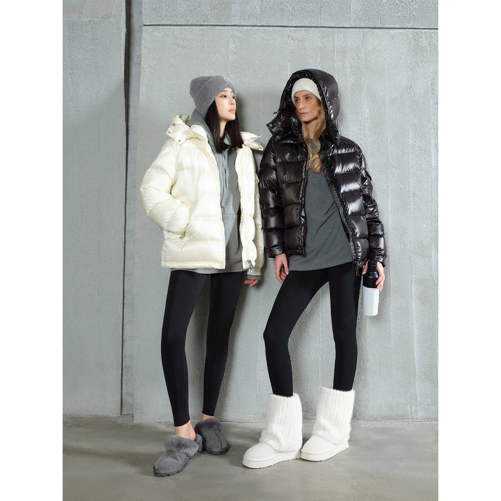 周淼ZHOUMIAO三星白鸭绒 亮漆面连帽保暖羽绒服女ZM24Y8434Z