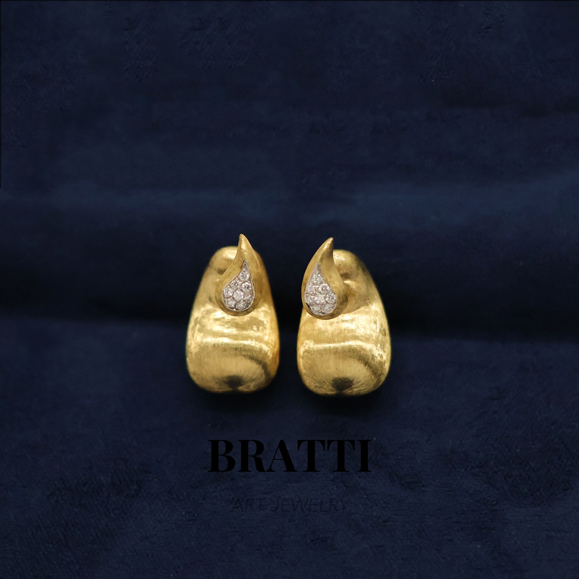 Bratti珠宝“优雅起义”18K金双戴款钻石耳饰（中号）-KE1102