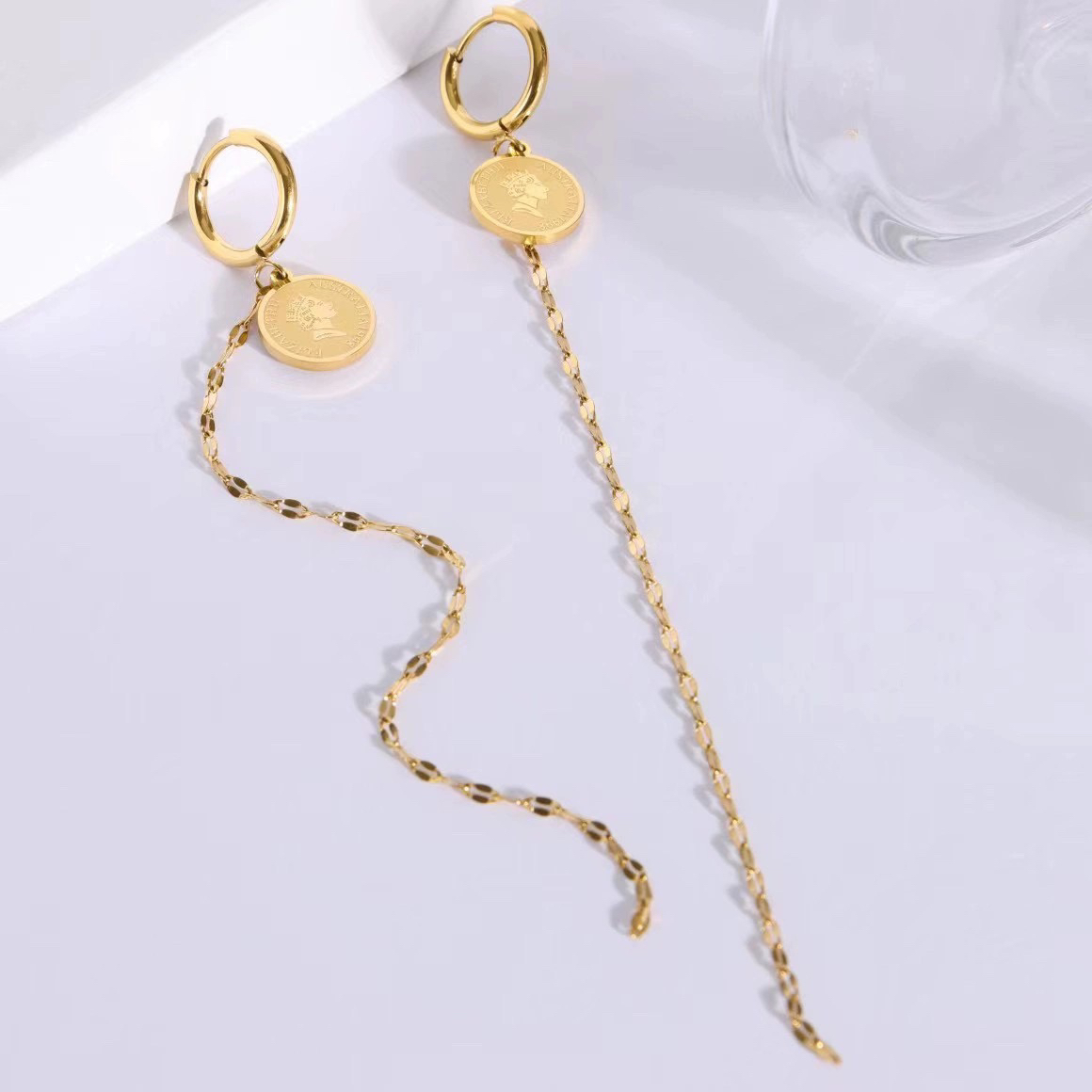 【 拿拿专属 】简约气质人像流苏耳饰